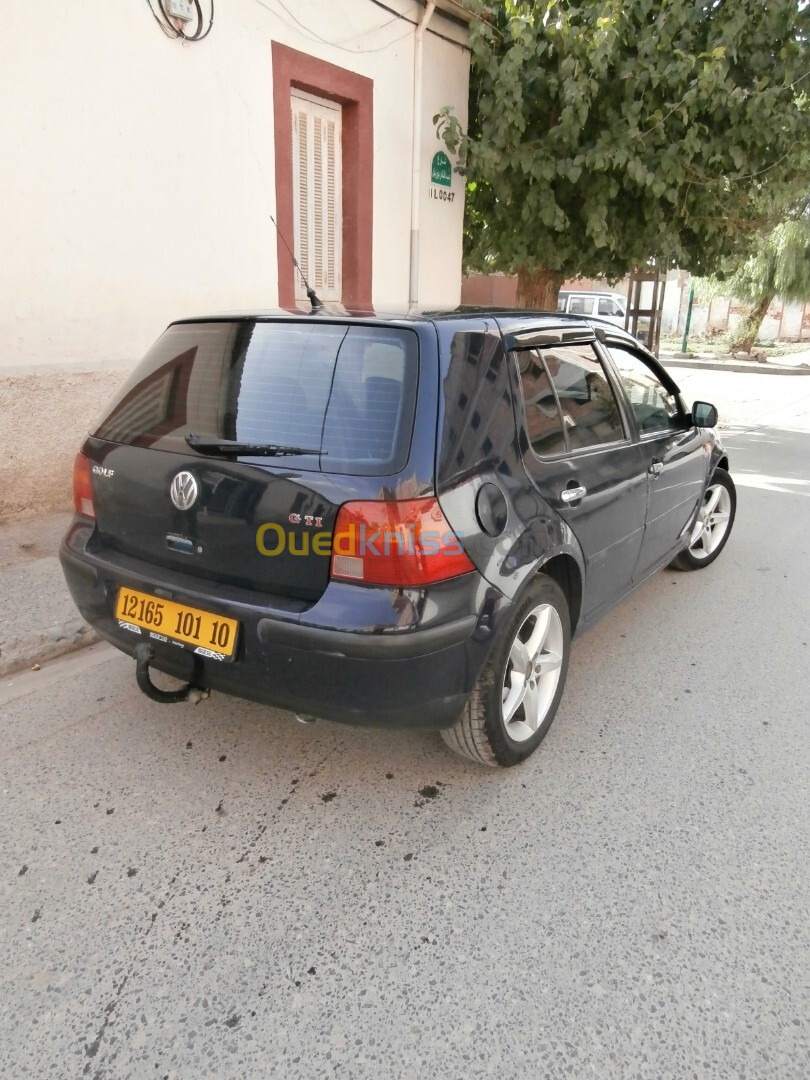 Volkswagen Golf 4 2001 Essence