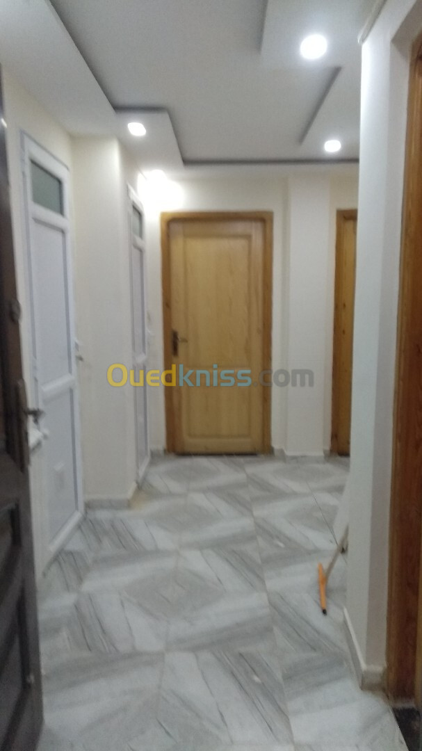 Vente Appartement F3 Oran Hassi bounif