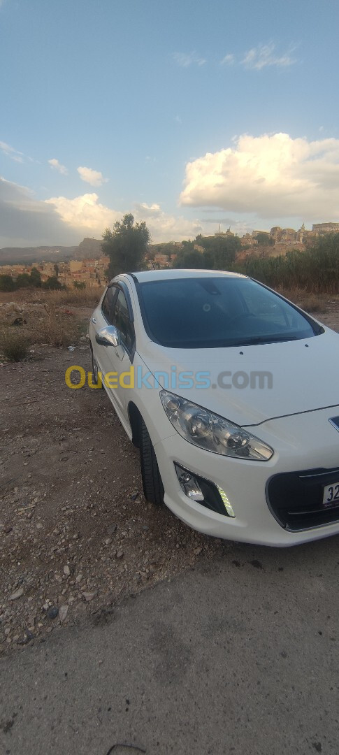 Peugeot 308 2013 