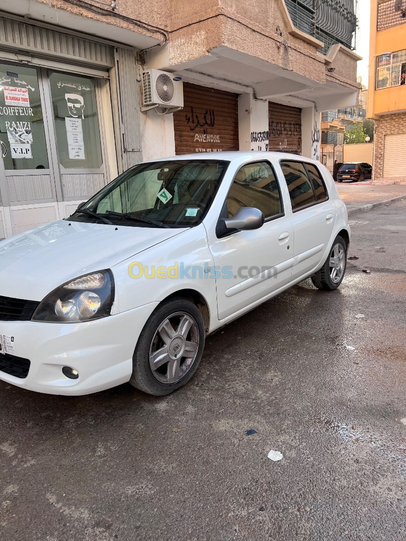 Renault Clio Campus 2012 