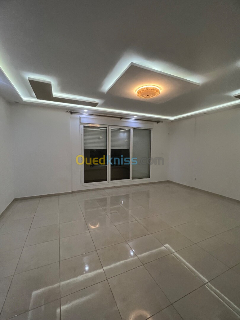 Location Appartement F3 Alger Birkhadem