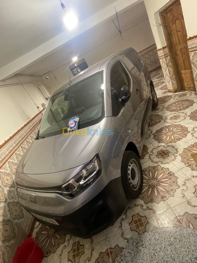 Fiat Doblo 🇮🇹 2023 Made in italie