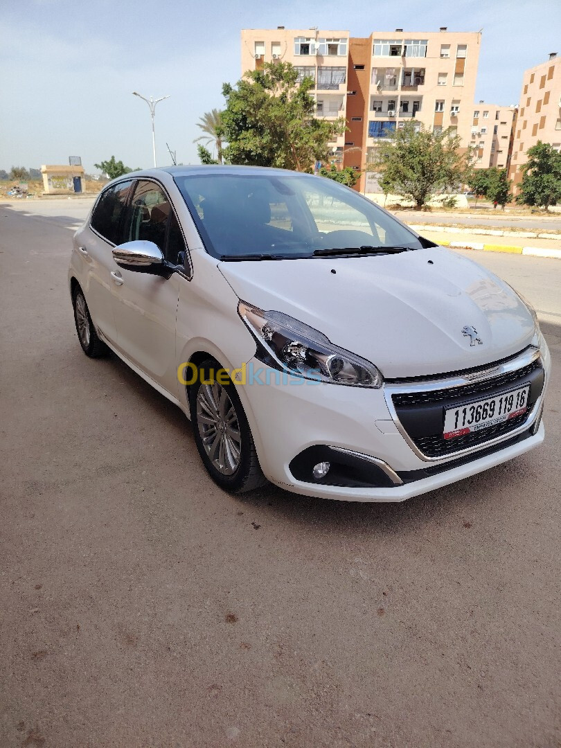 Peugeot 208 2019 Allure Facelift