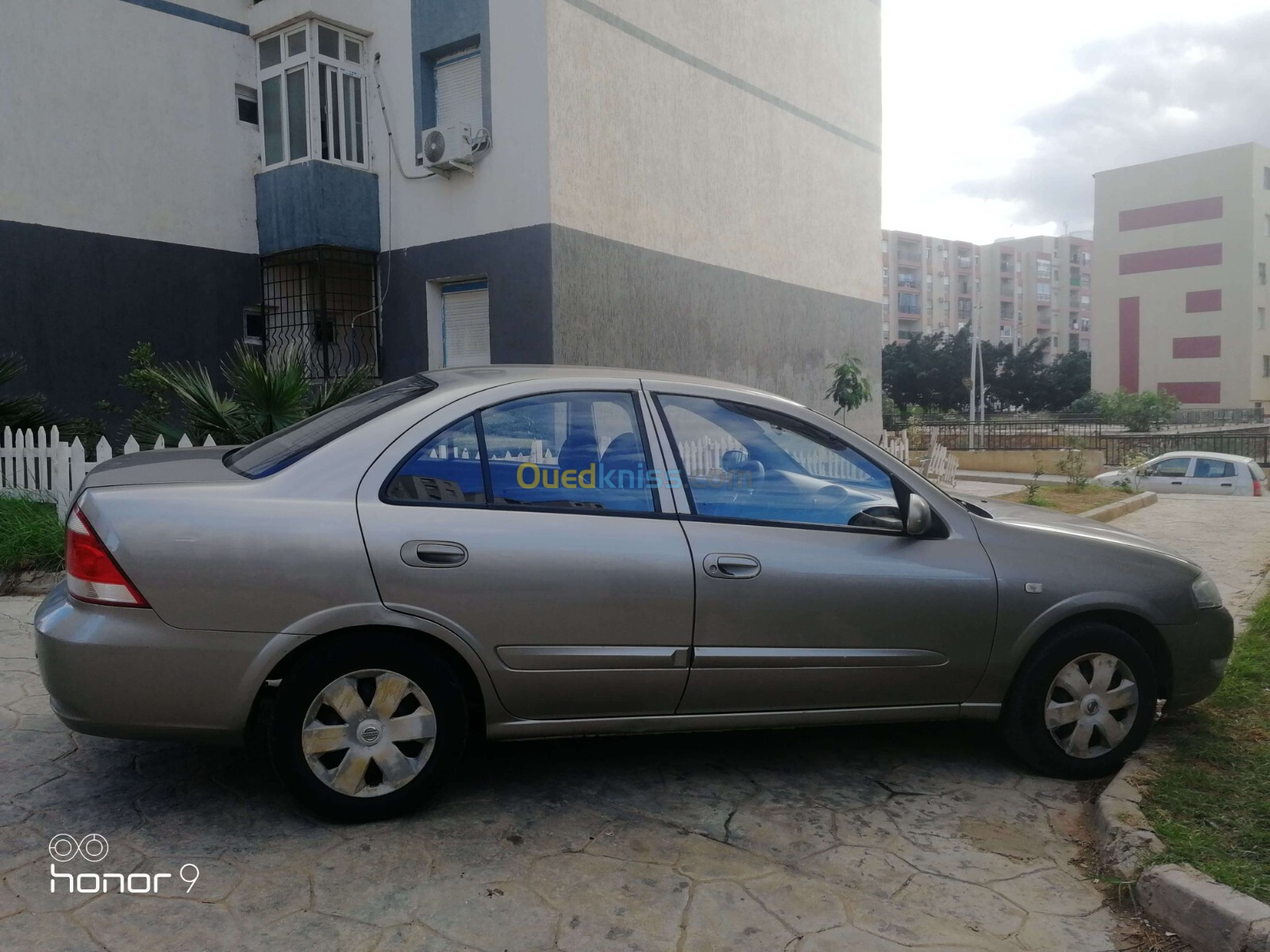 Nissan Sunny 2014 B10