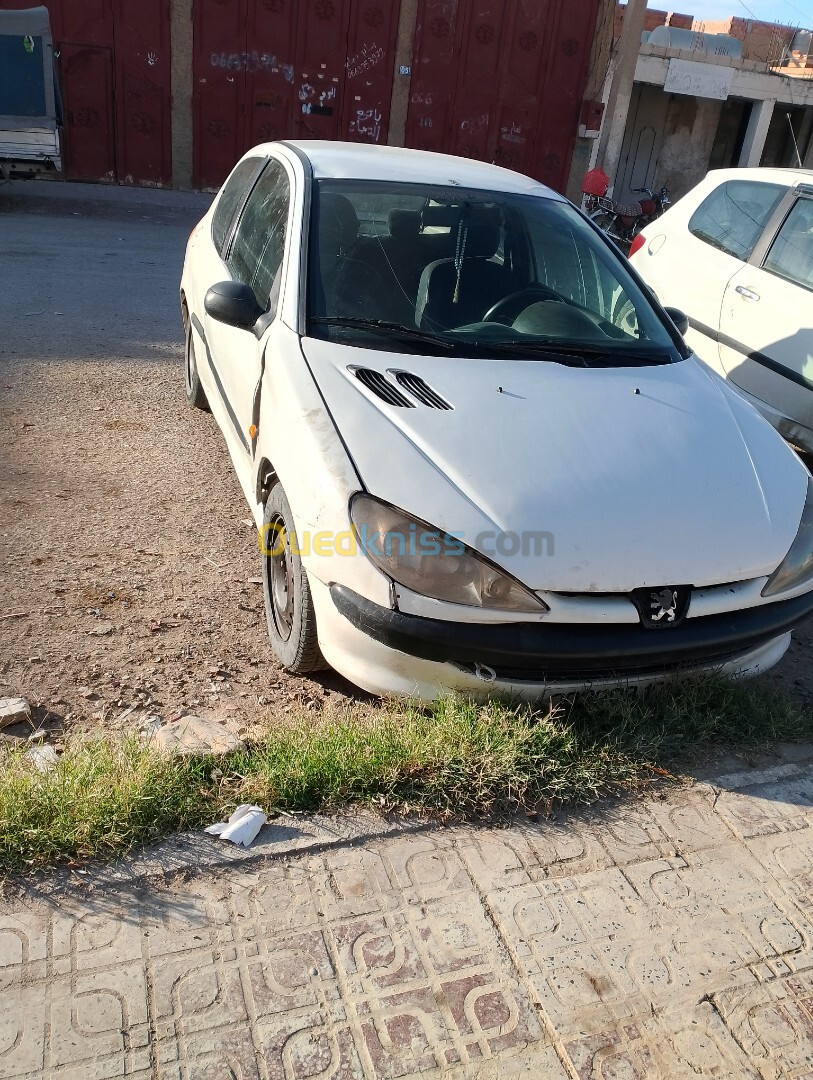 Peugeot 206 2001 206 L7