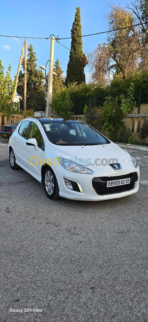 Peugeot 308 2012 