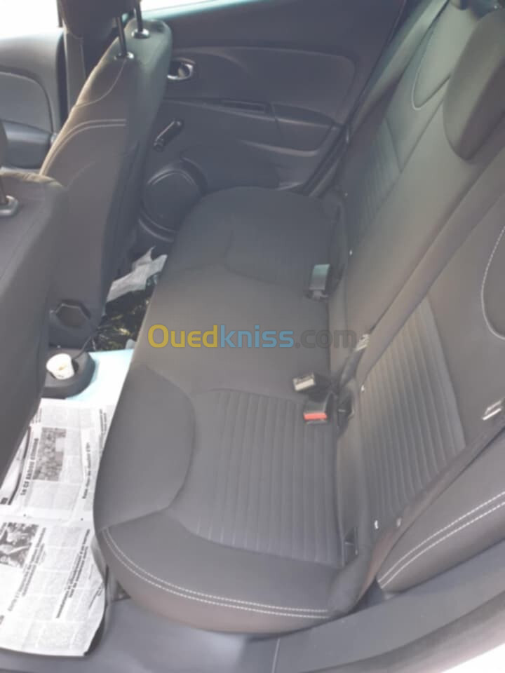 Renault Clio 4 2015 Limited