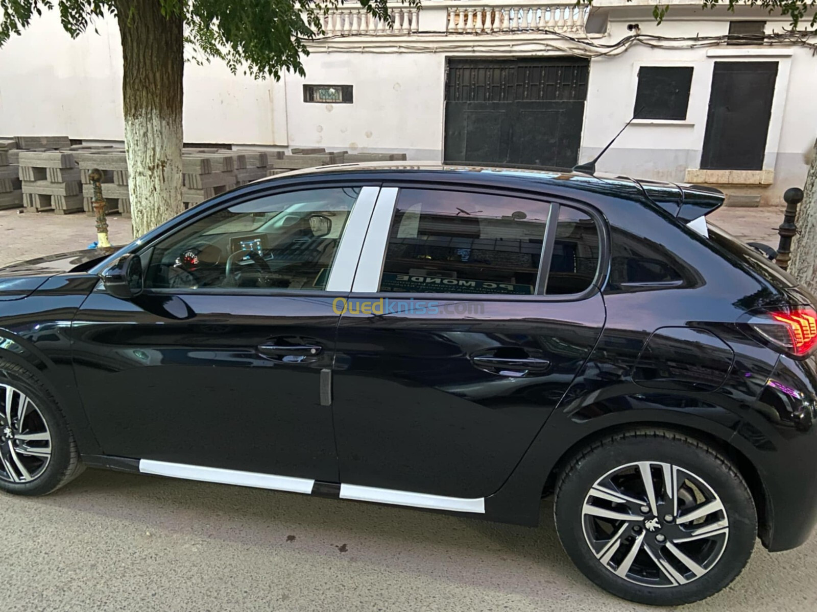 Peugeot 208 2022 Allure Facelift