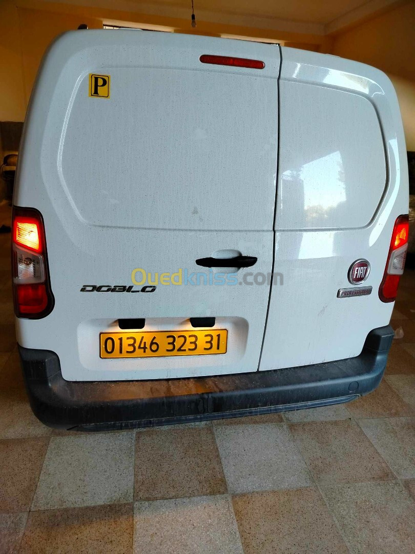 Fiat doblo 2023 2023