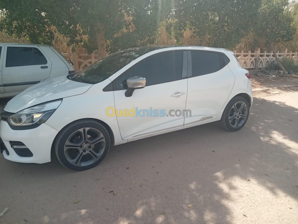 Renault Clio 4 2015 GT Line +