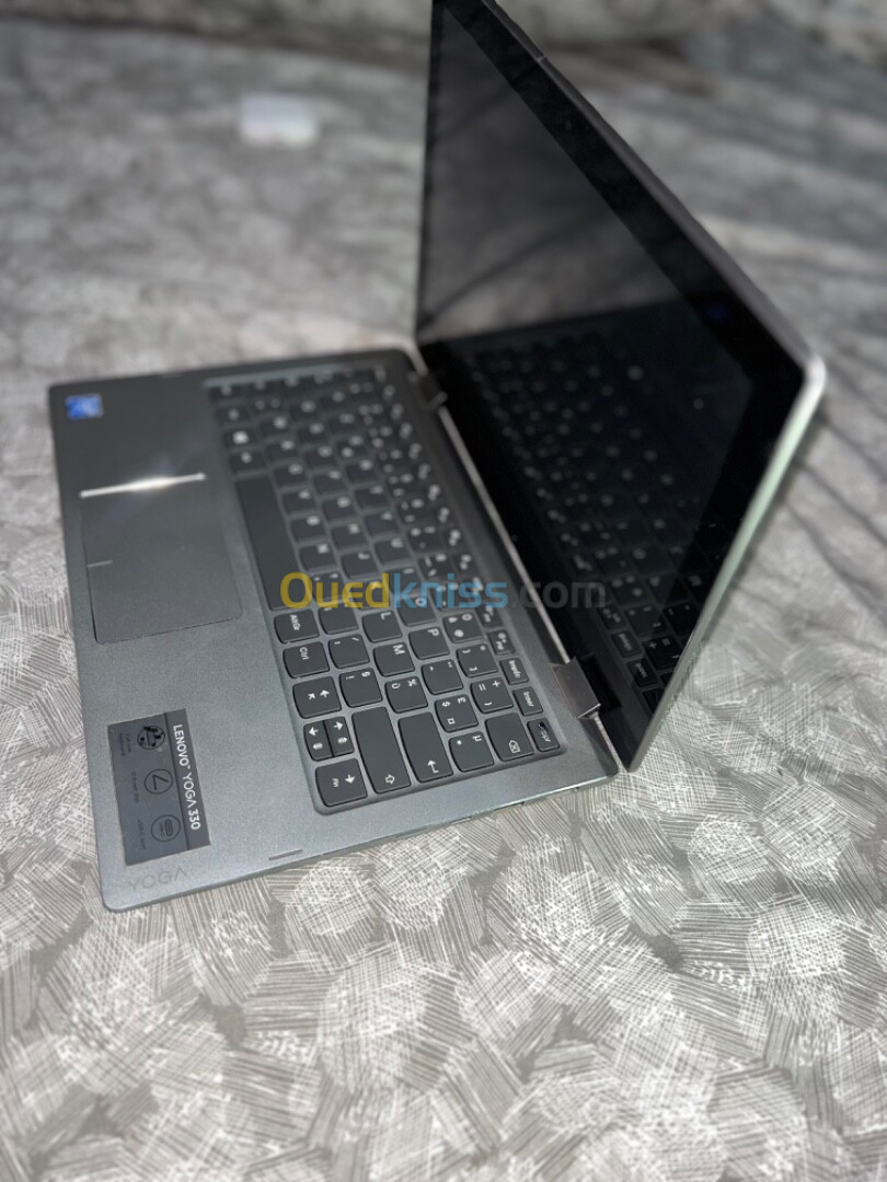 Lenovo Yoga portable tactile 