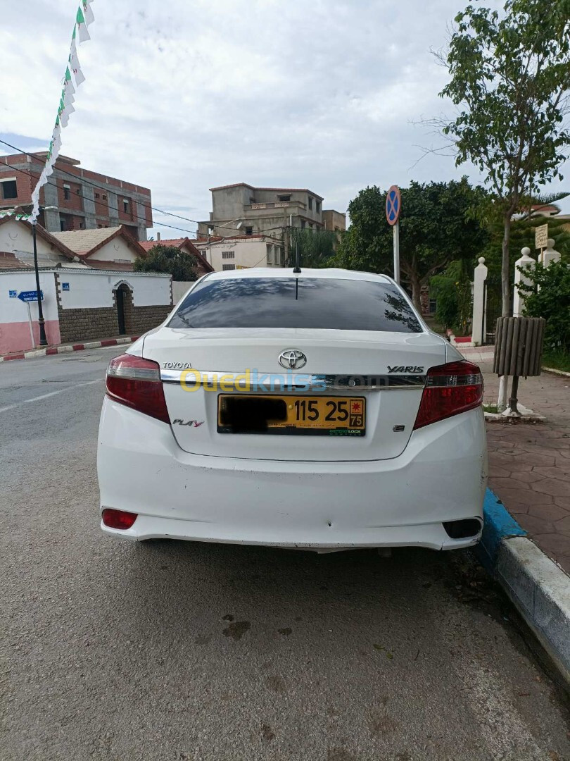 Toyota Yaris Sedan 2015 Yaris Sedan