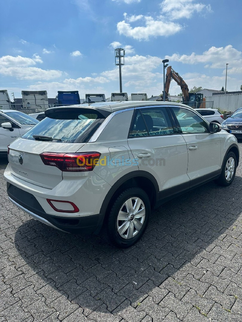 Volkswagen T-Roc 2022 Style basic