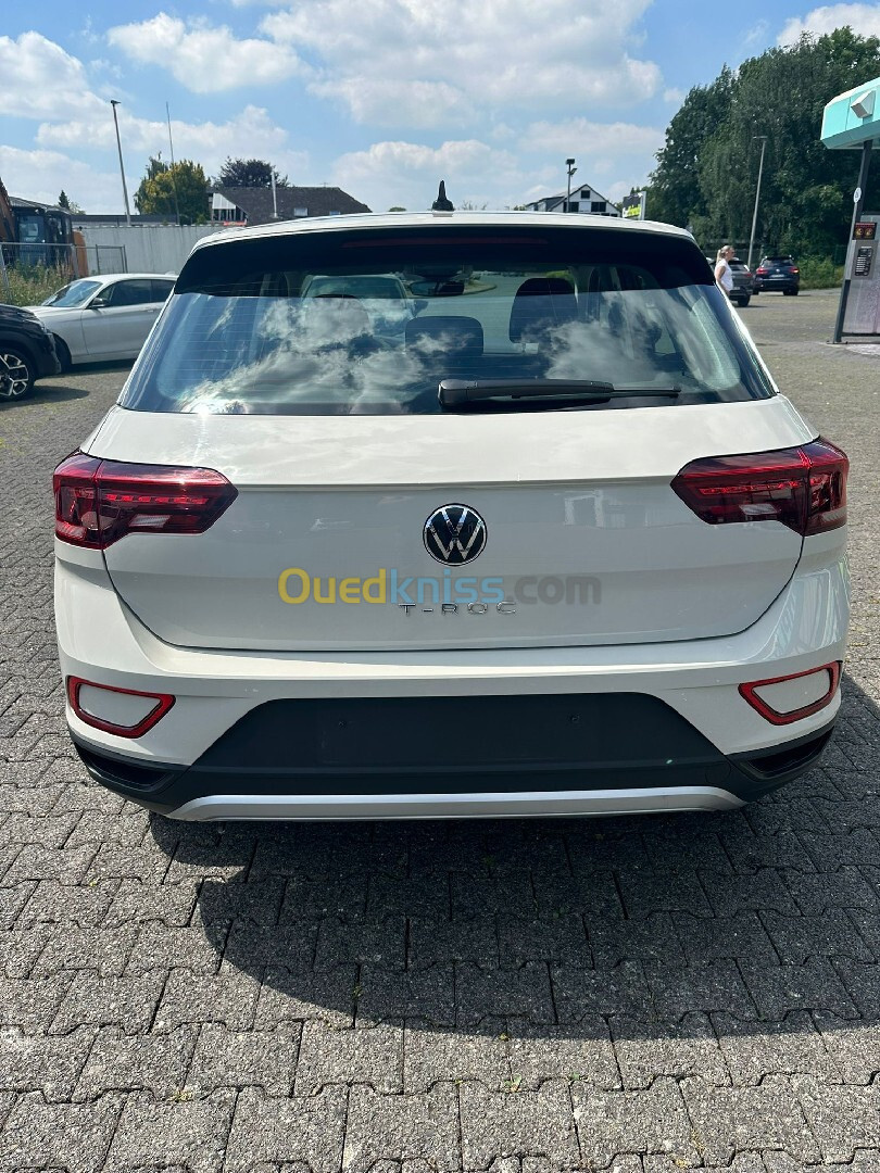 Volkswagen T-Roc 2022 Style basic