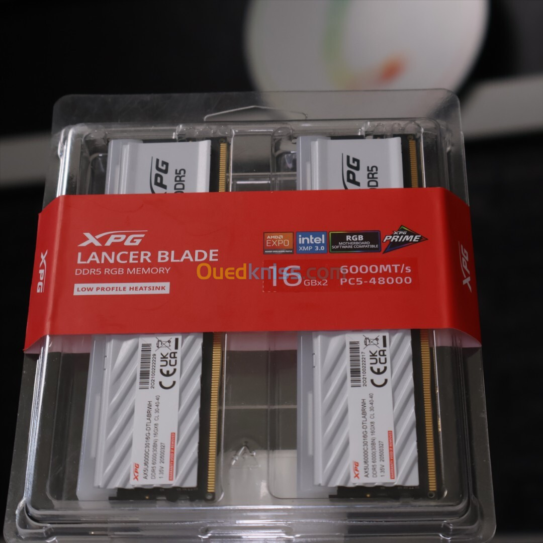 ADATA XPG LANCER BLADE RGB DDR5 MEMORY 6000 MHz(2×16 GB)