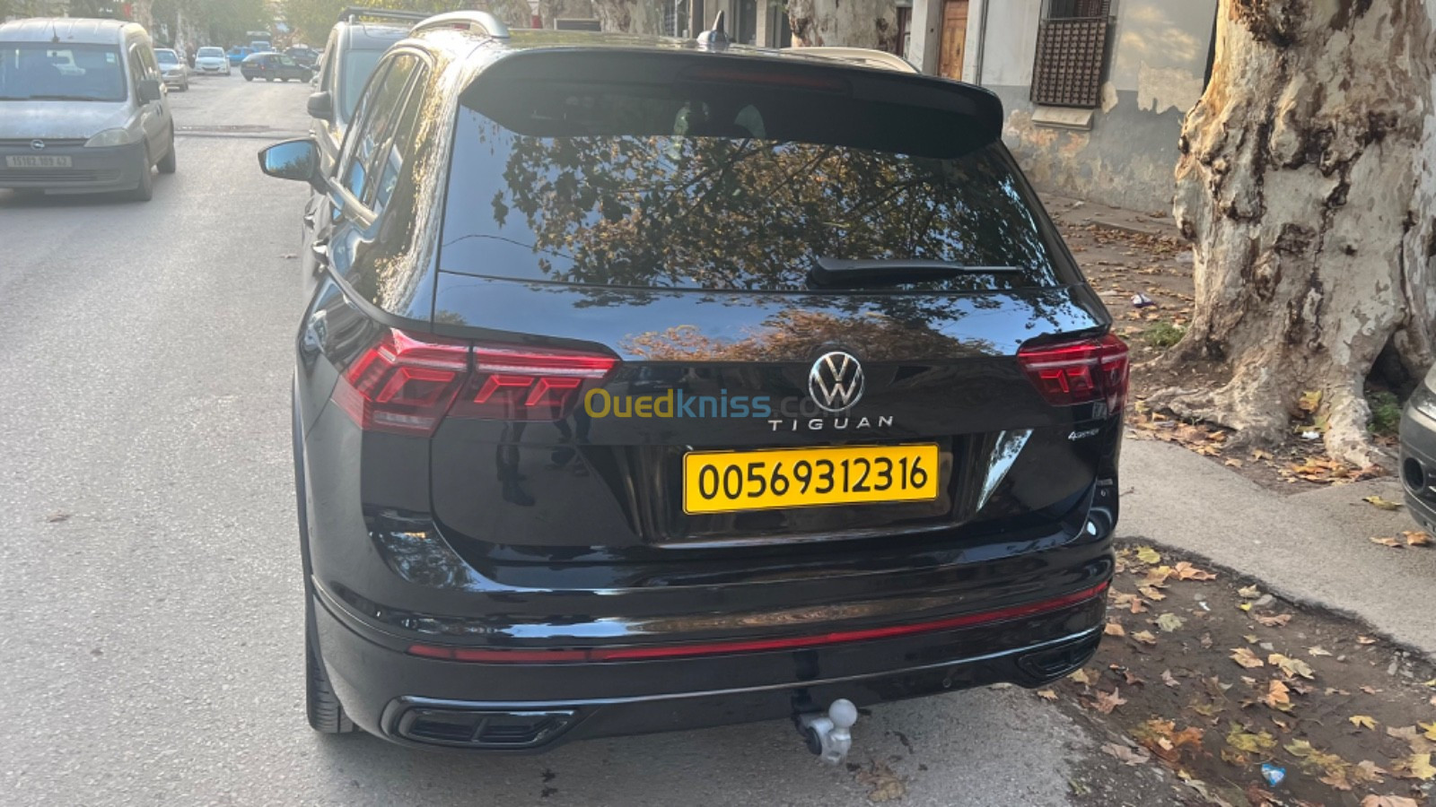 Volkswagen Tiguan 2023 Black black