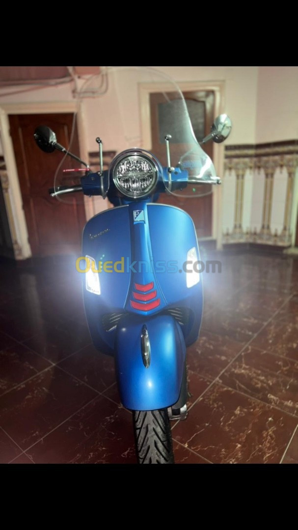 Piaggio Vespa 300 gts 2019