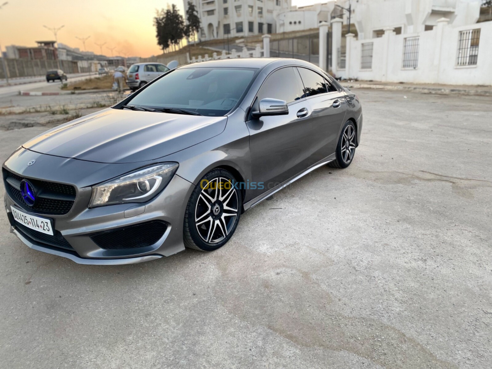 Mercedes CLA 2014 Coupé Exclusif + AMG 