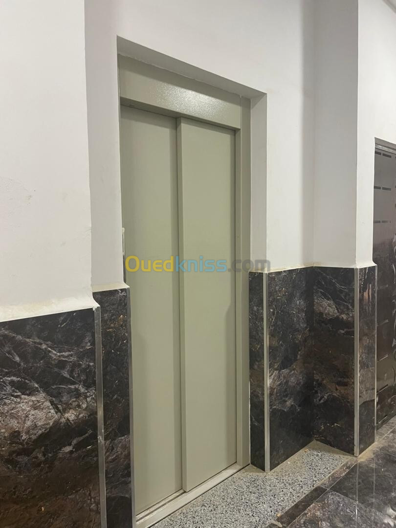 Vente Appartement F3 Alger Bordj el bahri