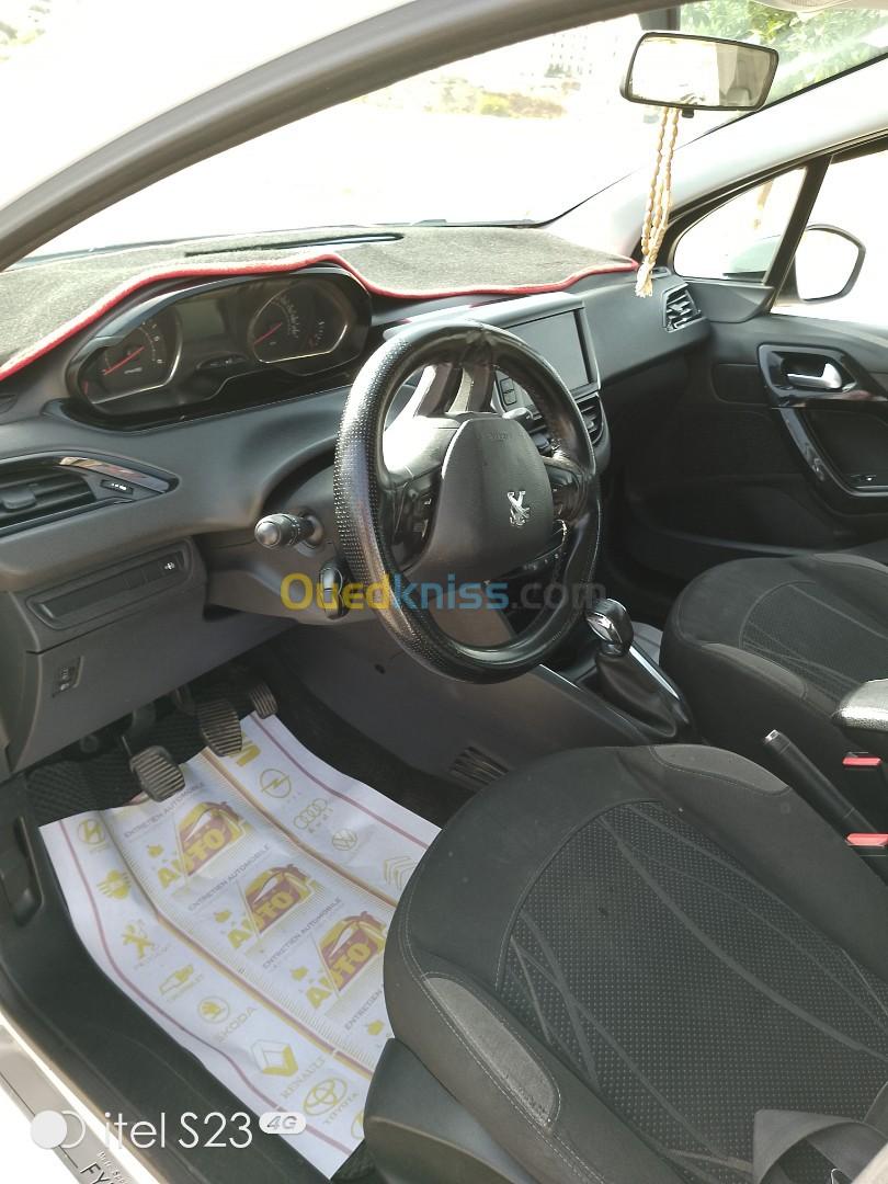 Peugeot 208 2013 Active