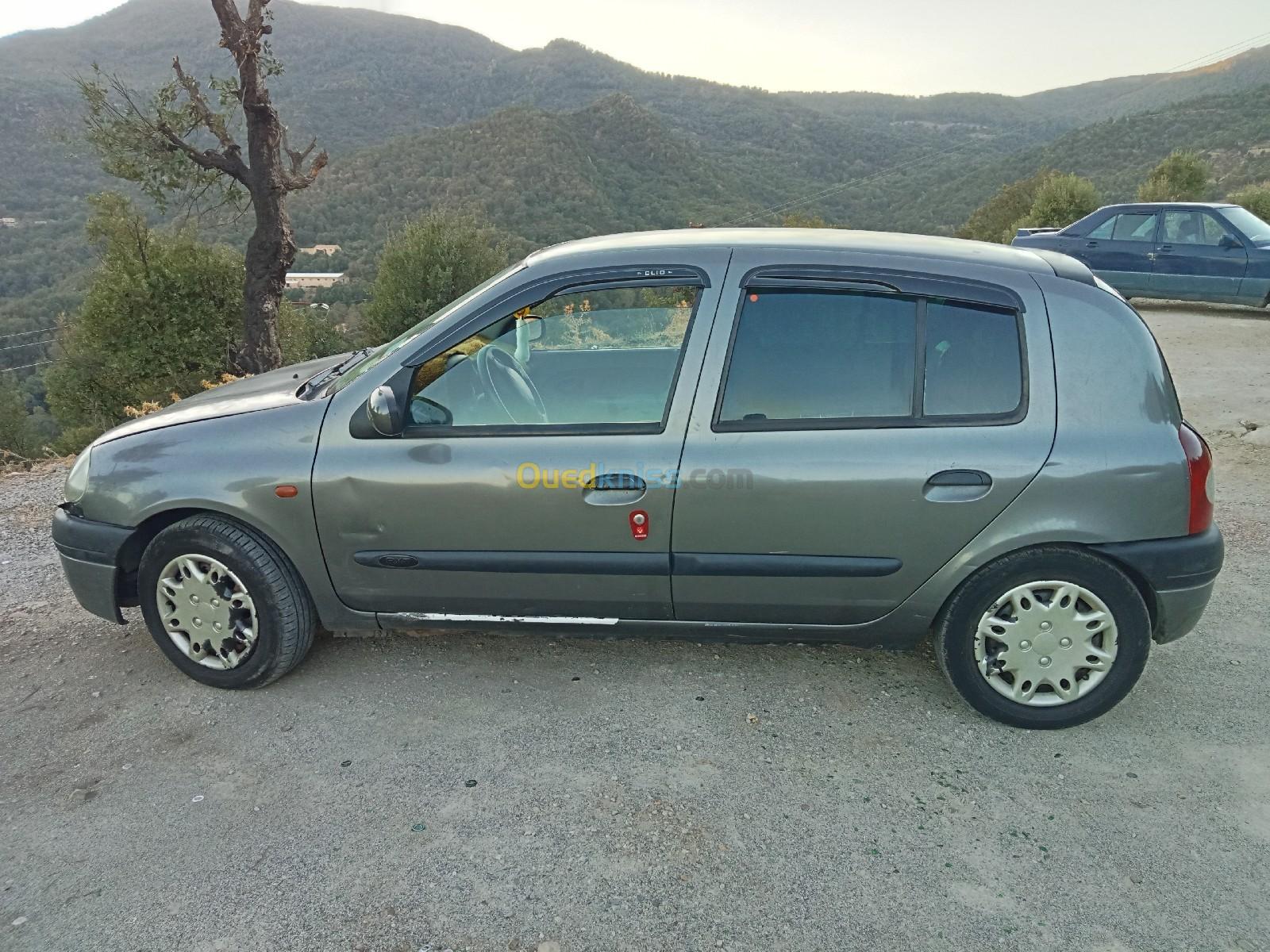 Clio Debza 1999 