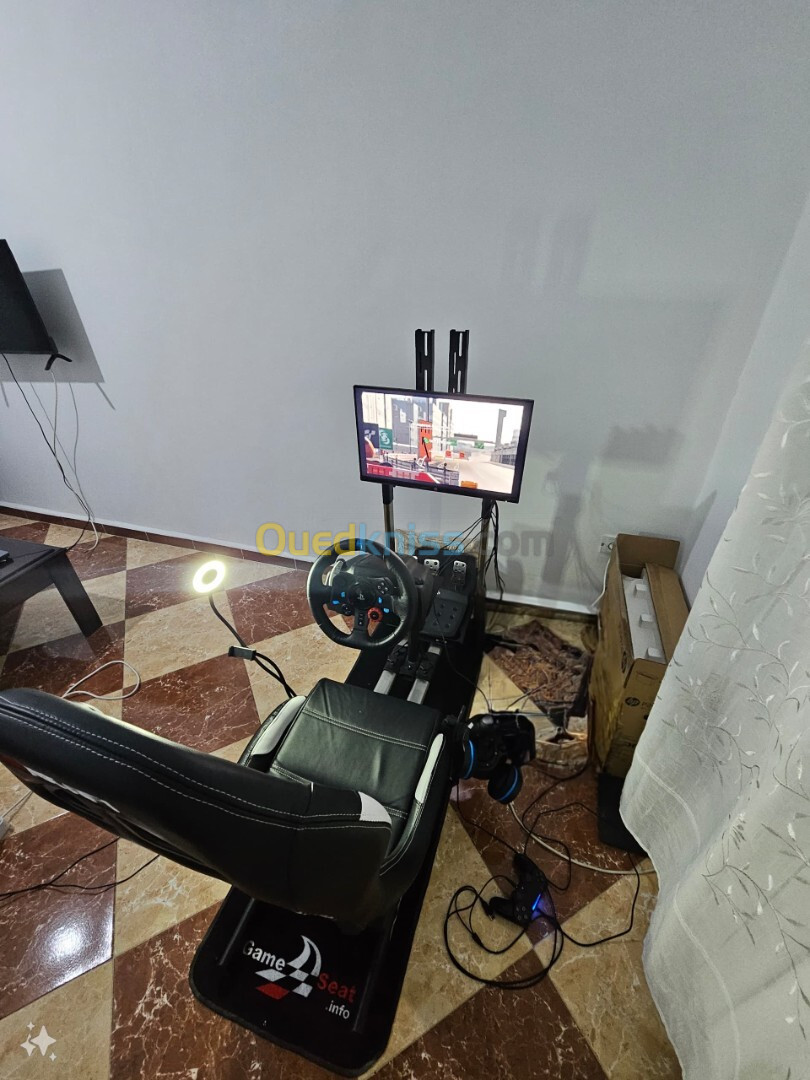 Siege racing simulator + volant Logitech G29