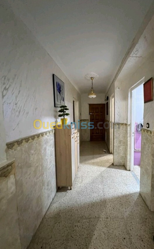 Vente Appartement F3 Alger Ain benian