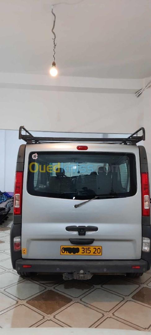 Renault trafic 2015 