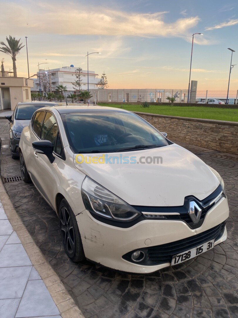 Renault Clio 4 2015 Ivory