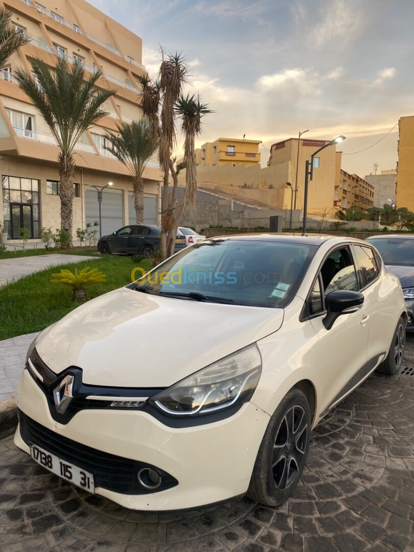 Renault Clio 4 2015 Ivory