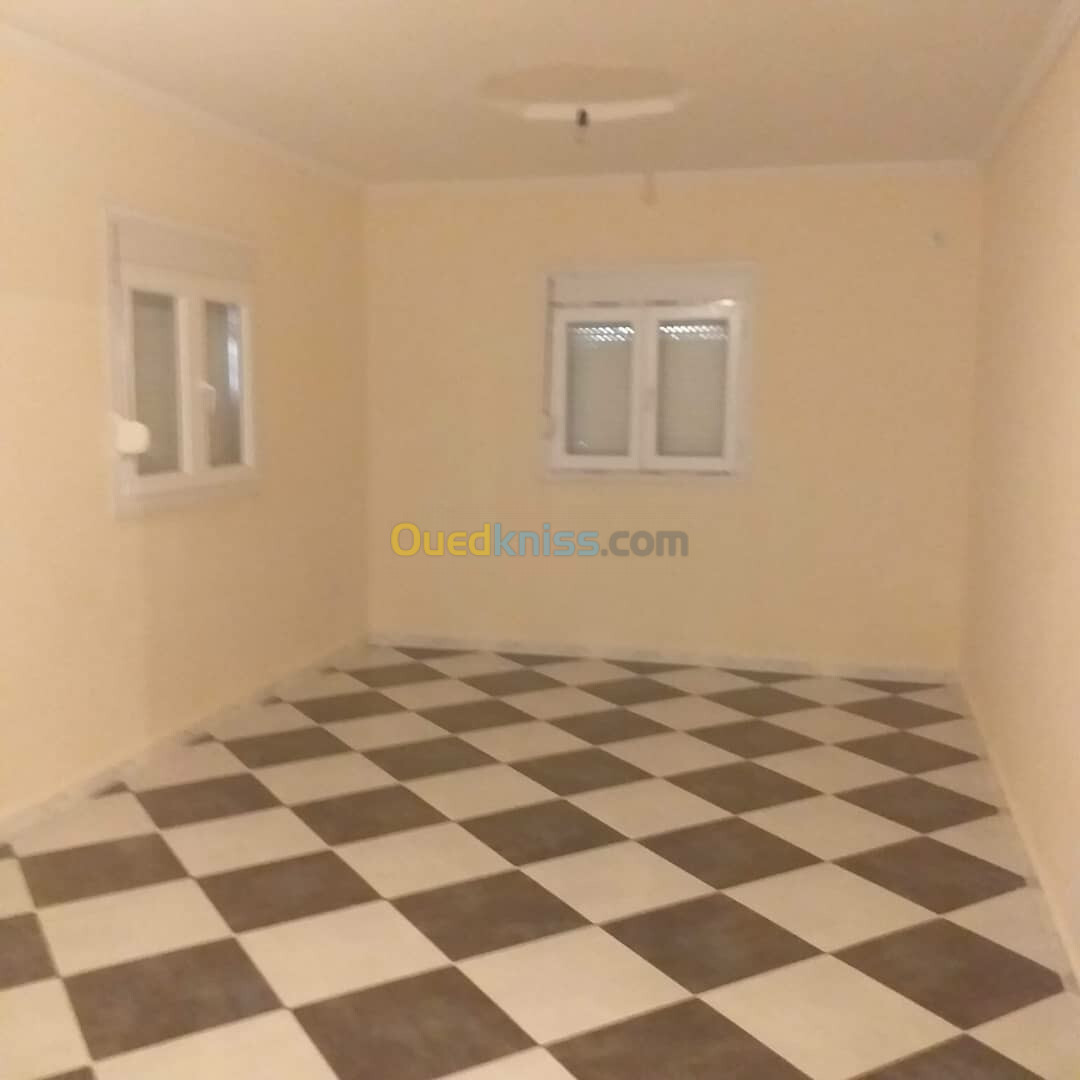 Location Niveau De Villa F3 Alger El marsa