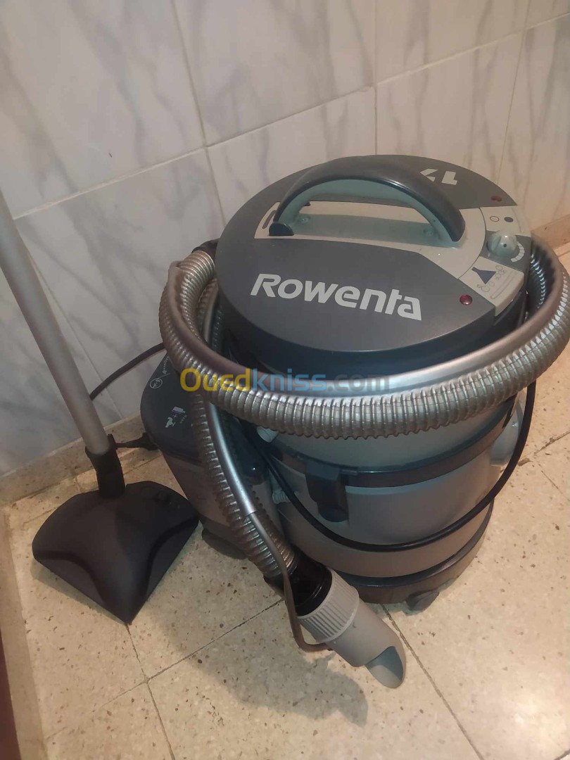 Aspirateur ROWENTA 1700w.