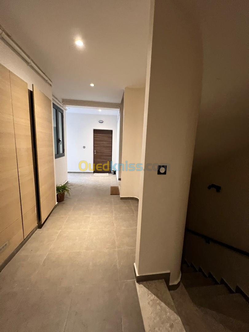 Vente Appartement F3 Alger Bordj el bahri