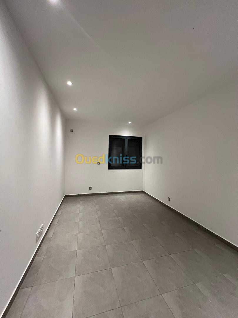 Vente Appartement F3 Alger Bordj el kiffan