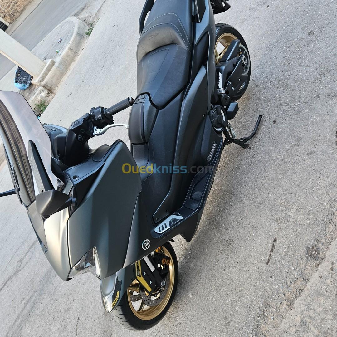 Yamaha T-max 560 2020