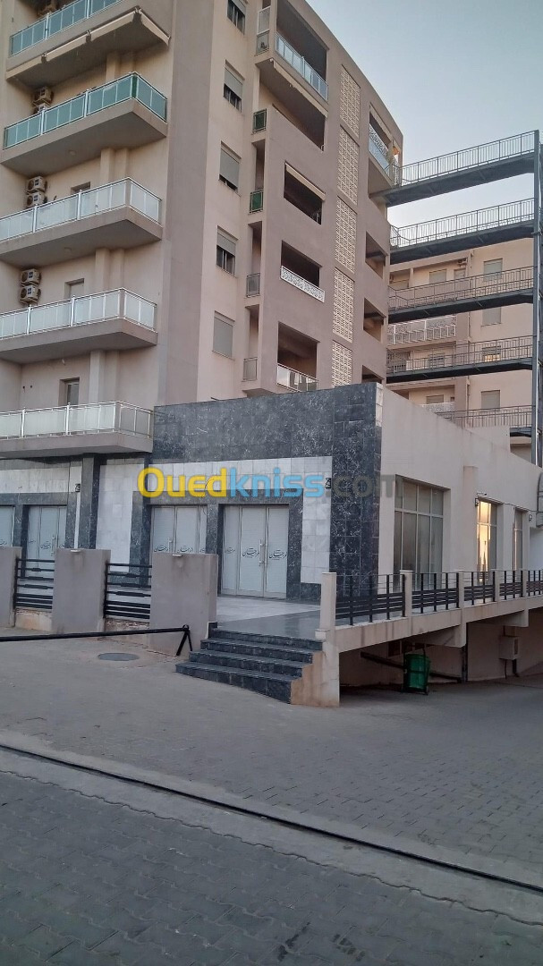 Location Appartement F4 Alger Staoueli