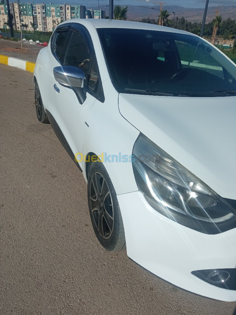 Renault Clio 4 2015 Limited