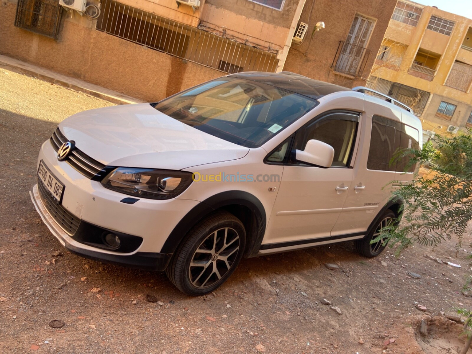 Volkswagen Caddy 2014 Cross