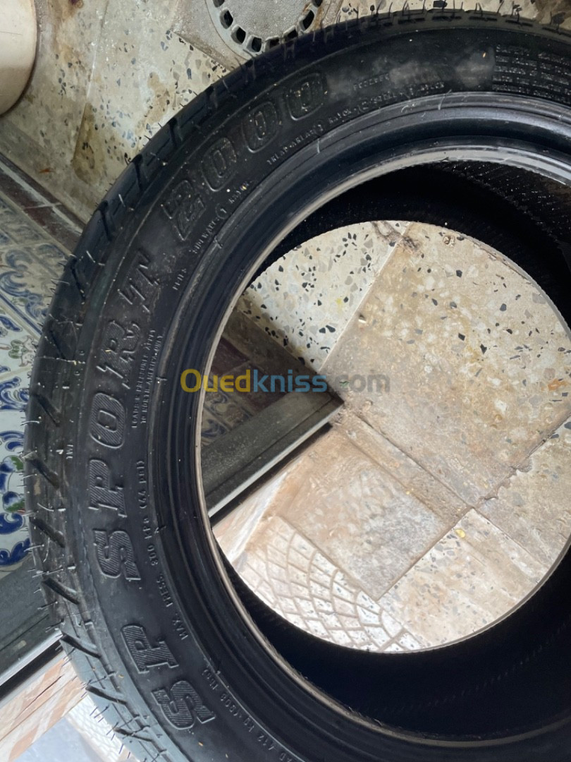 4 pneus Danlop SP sport 2000 185/50R14