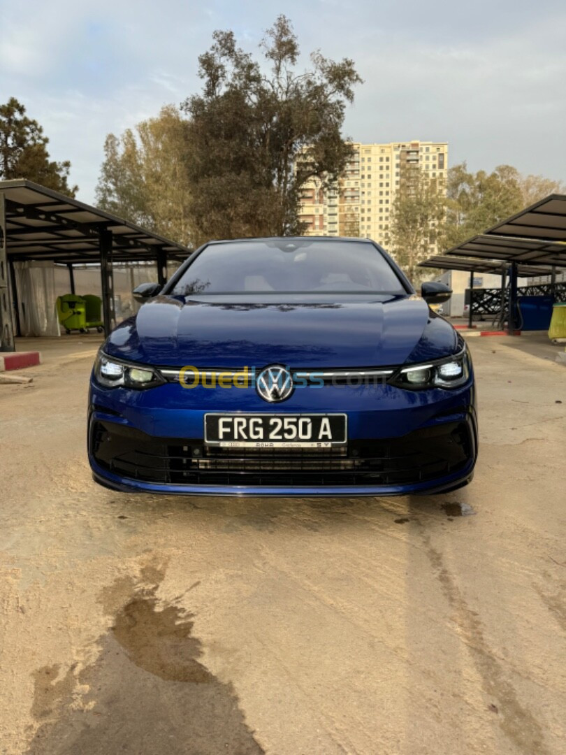 Volkswagen Golf 8 2022 R line