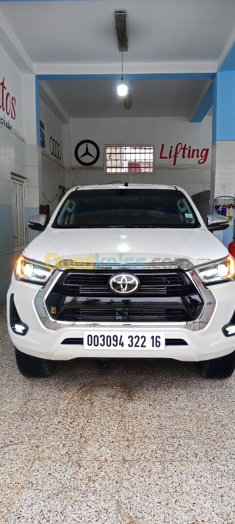 Toyota Hilux 2022 LEGEND DC 4x4 Pack Luxe