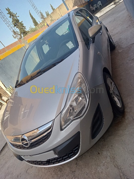 Opel Corsa 2012 Corsa