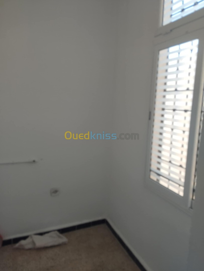 Location Appartement F3 Alger Bab ezzouar