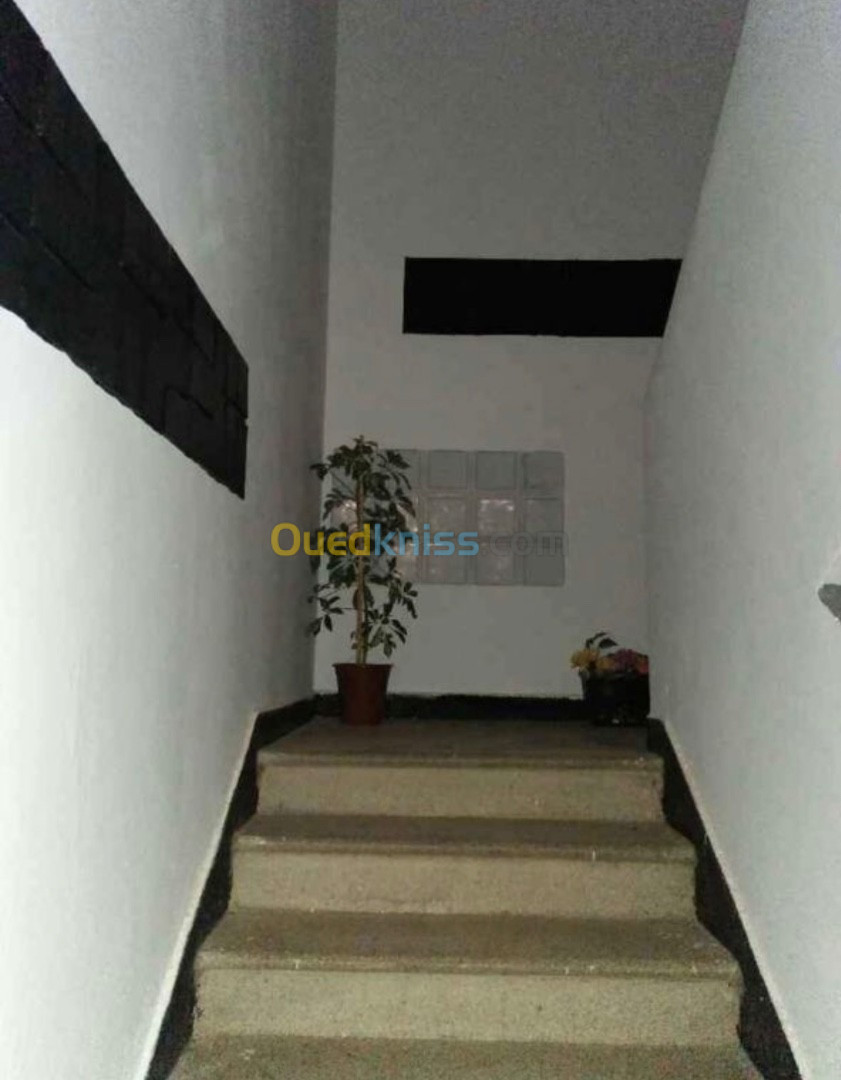 Vente Appartement F3 Tiaret Tiaret