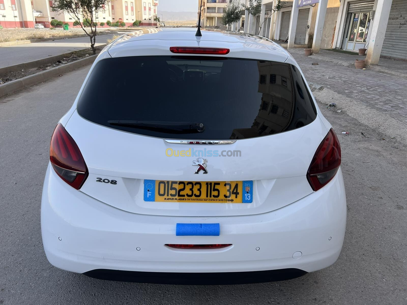 Peugeot 208 2015 Allure Facelift