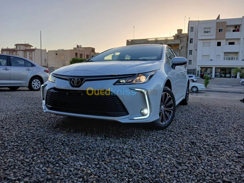 Toyota Corolla 2024 Fool options