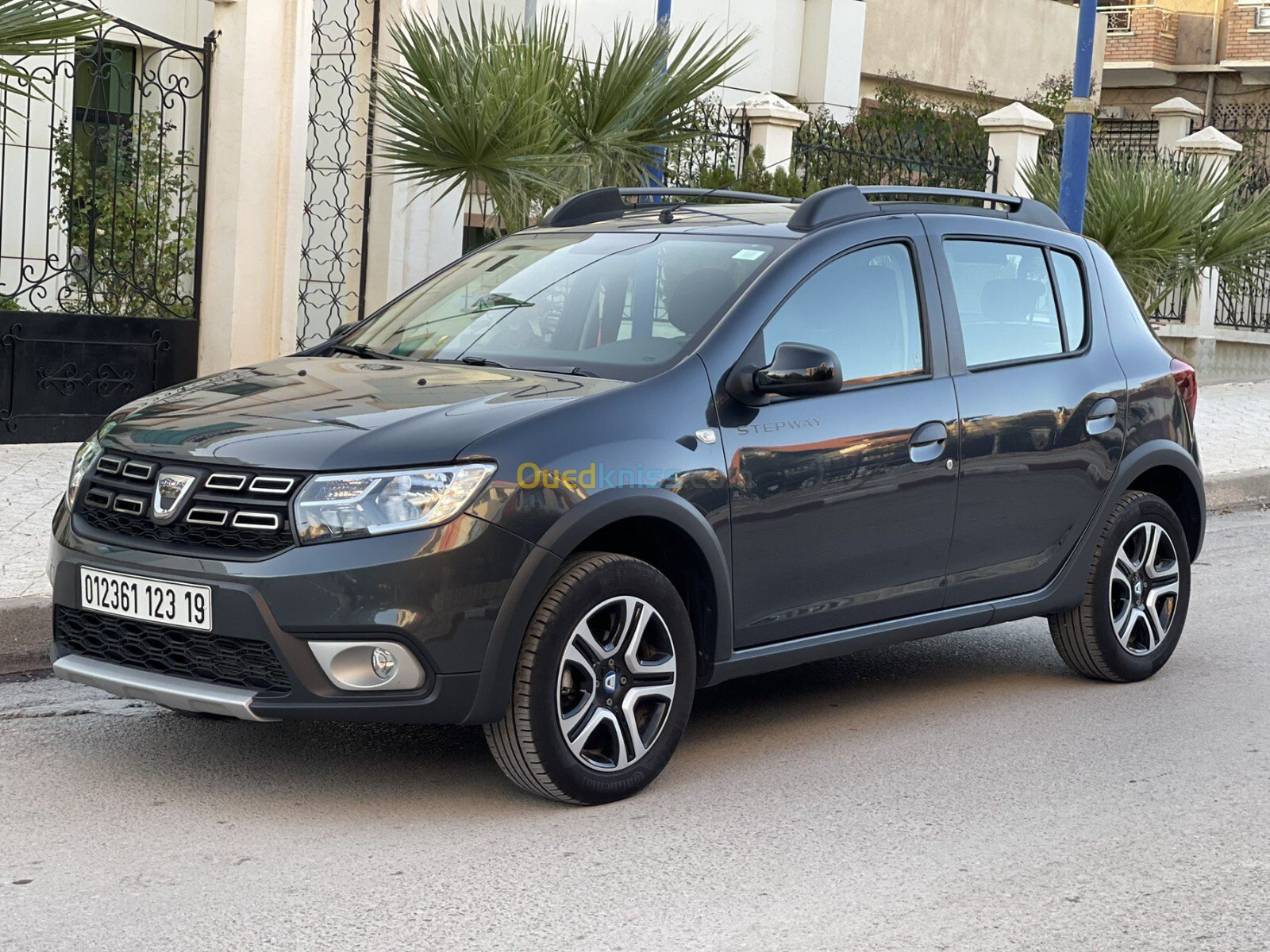 Dacia Sandero 2023 Stepway Bleu Fifteen