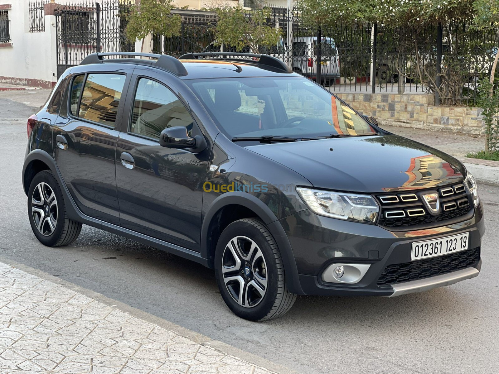 Dacia Sandero 2023 Stepway Bleu Fifteen