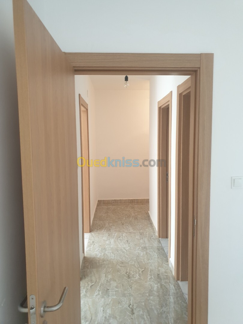 Location Appartement F5 Alger Souidania