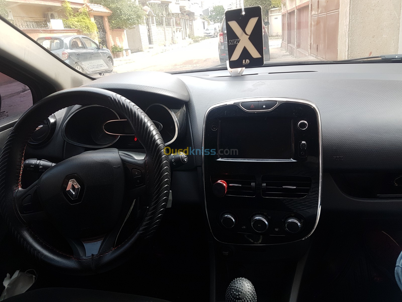 Renault Clio 4 2013 Exception